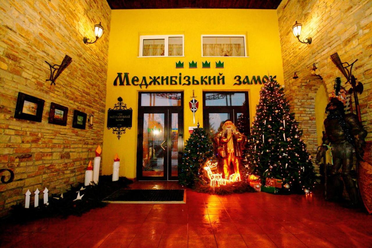 Medzhybozhskiy Zamok Tribukhovtsy Esterno foto